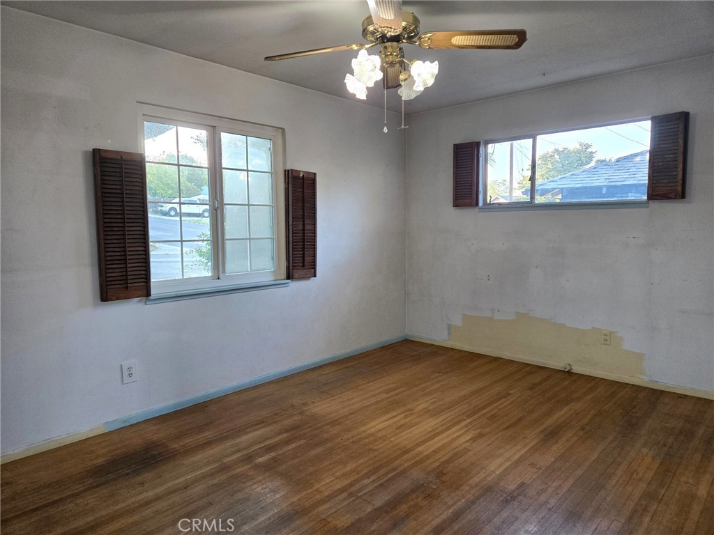 1938 Campbell Avenue Property Photo 16