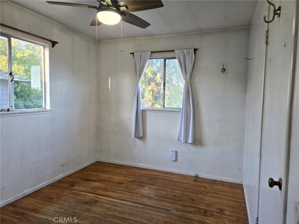 1938 Campbell Avenue Property Photo 24