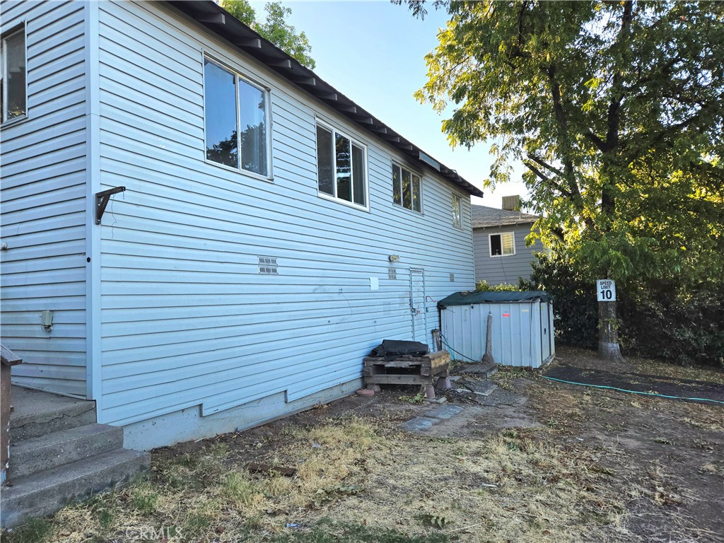 1938 Campbell Avenue Property Photo 31