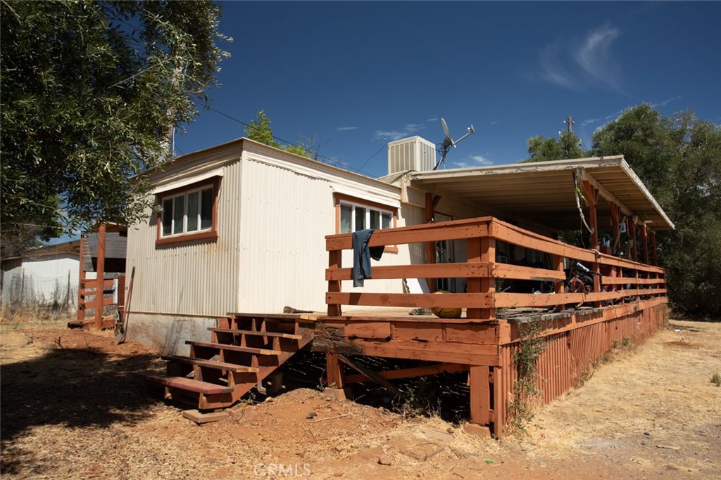 887 14th Street Property Photo 3