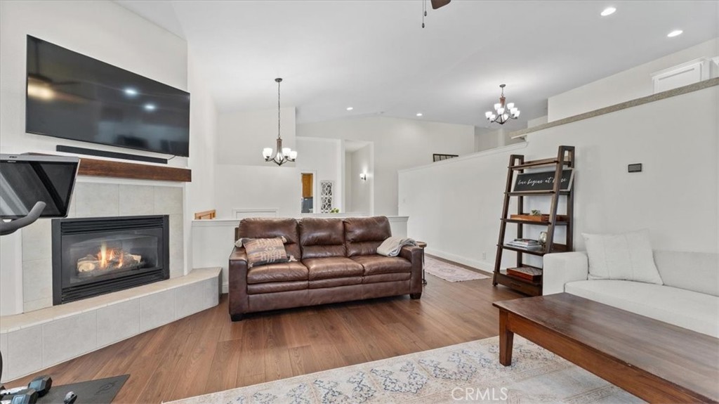 3536 Shadowtree Lane Property Photo 2