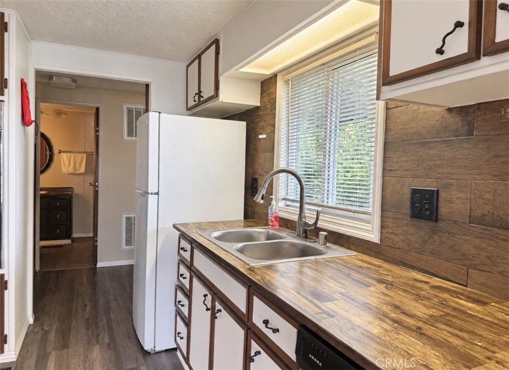 119 Sycamore Property Photo 4