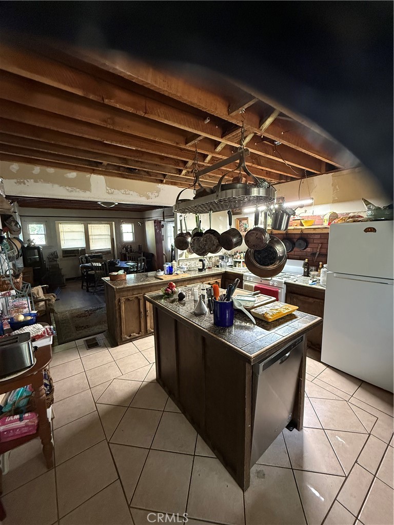 2730 Orange Avenue Property Photo 7