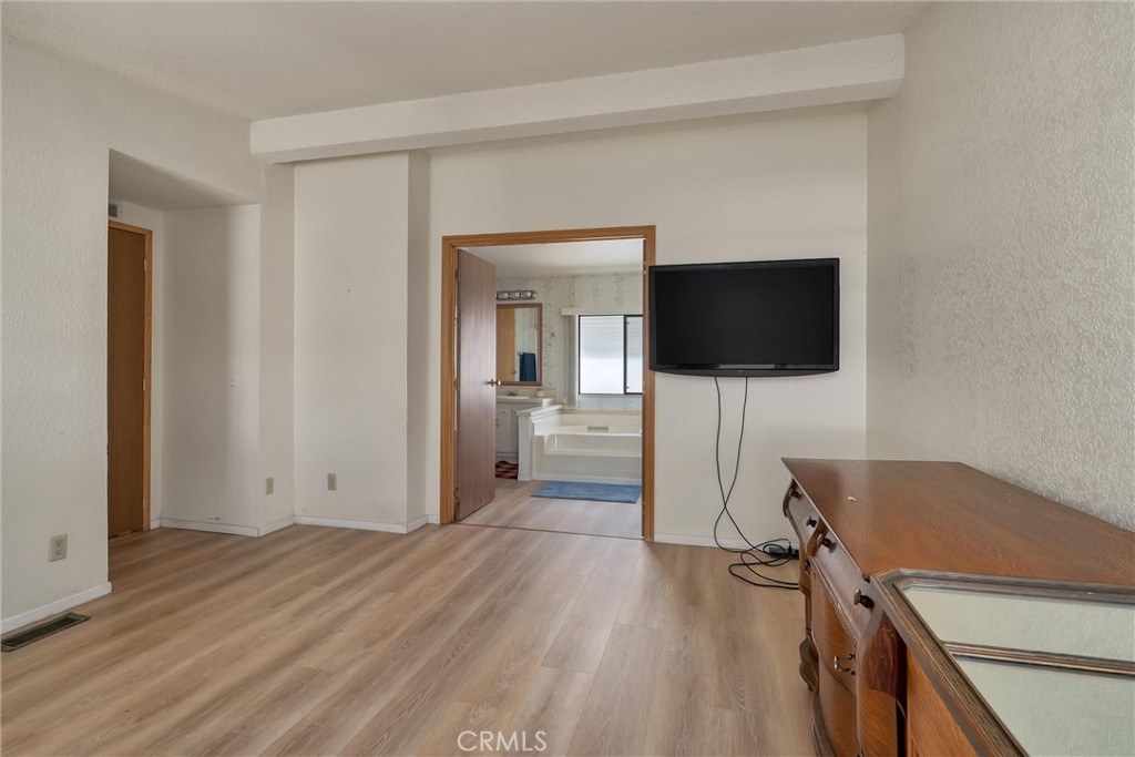 2663 Chaise Drive Property Photo 18