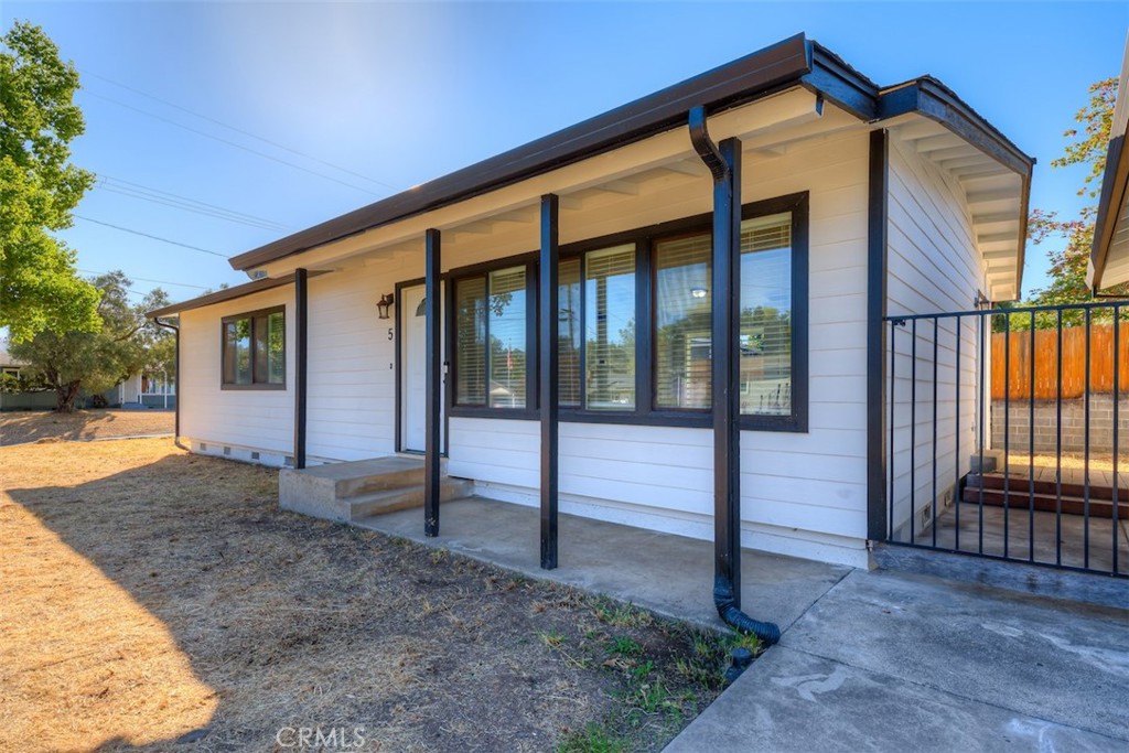 5 Northview Property Photo 3