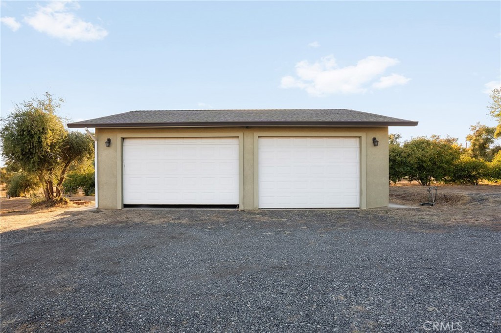 108 Manzanella Ct Property Photo 6