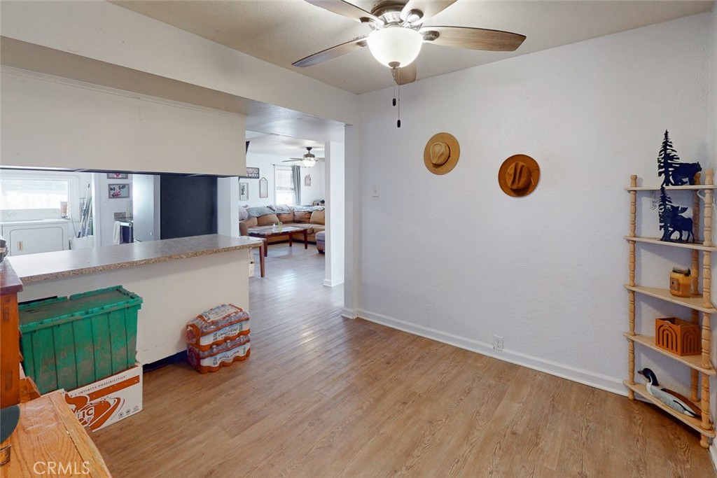 955 Oregon Property Photo 16