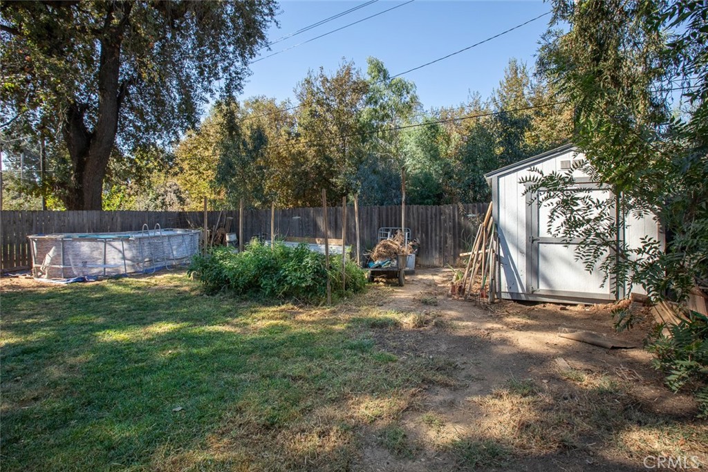 955 Oregon Property Photo 33