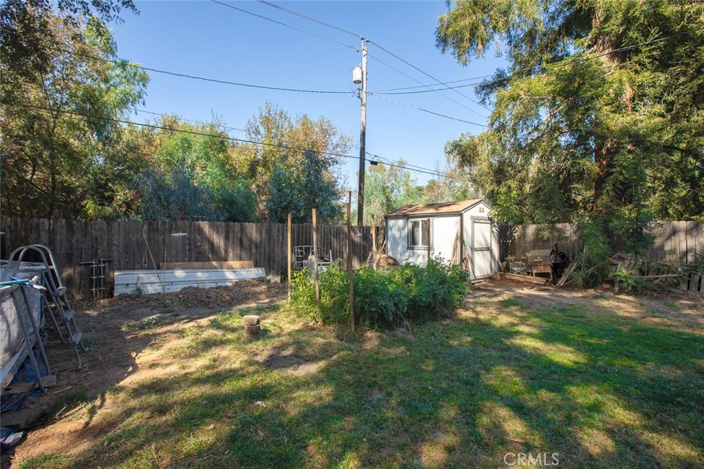 955 Oregon Property Photo 34