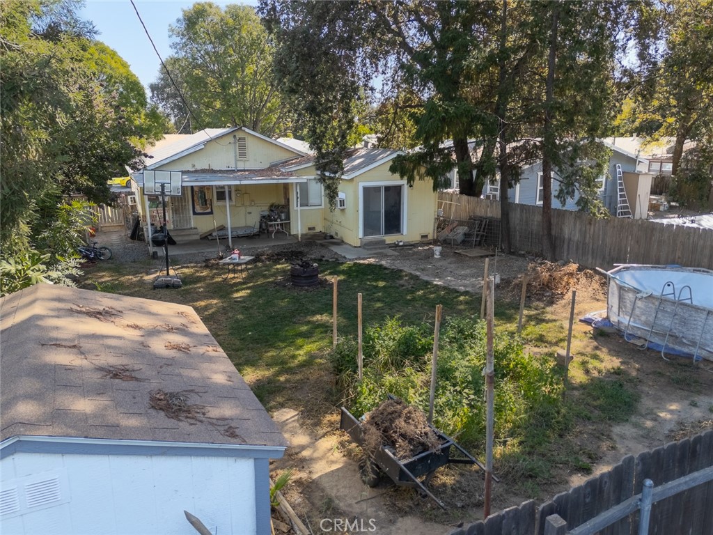 955 Oregon Property Photo 41