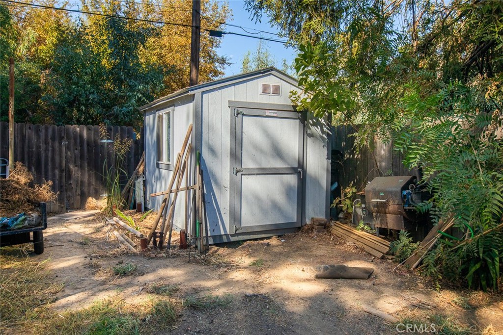 955 Oregon Property Photo 43