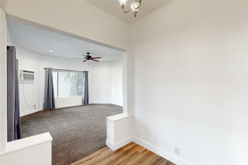 1585 Sycamore Street Property Photo 17