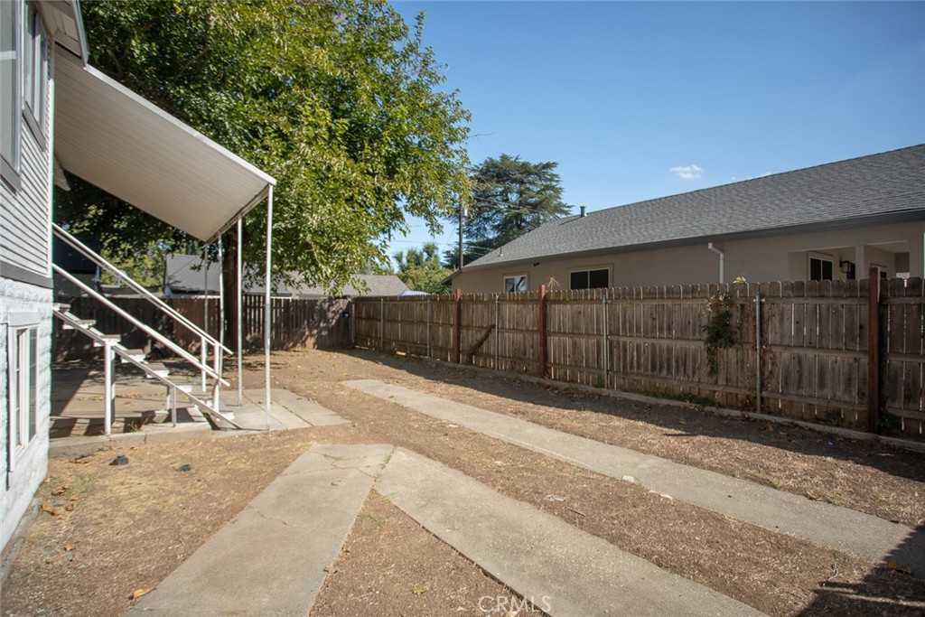 1585 Sycamore Street Property Photo 38