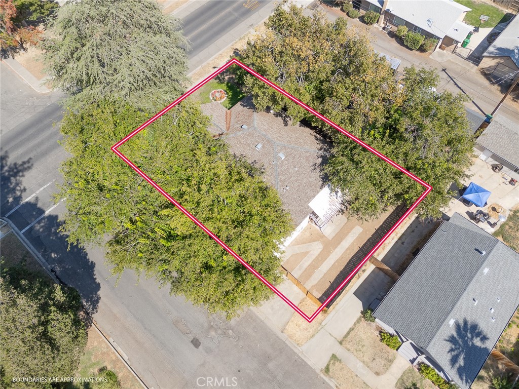 1585 Sycamore Street Property Photo 45