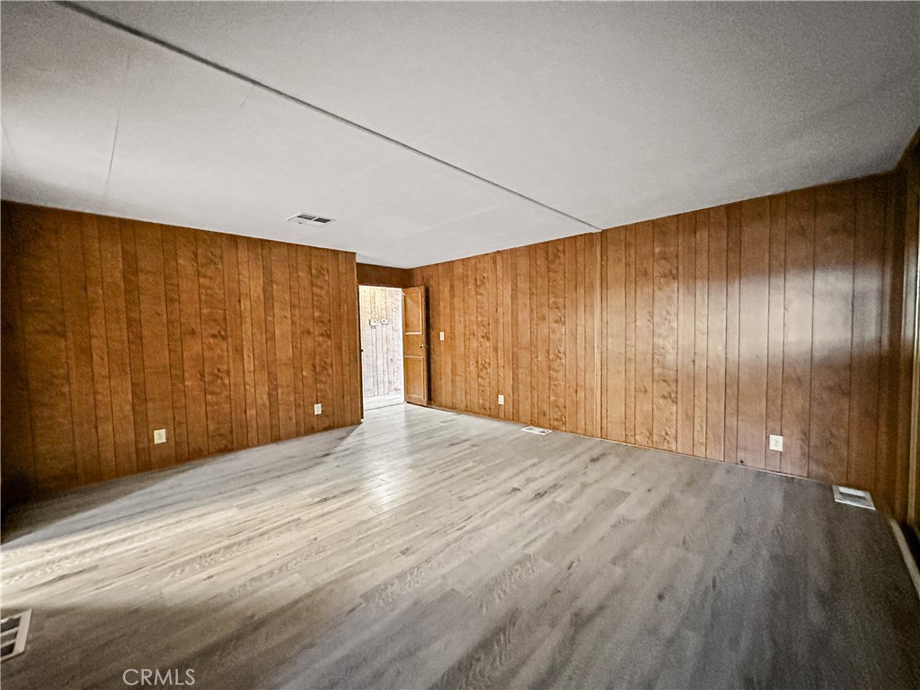 8 Firloop Property Photo 10