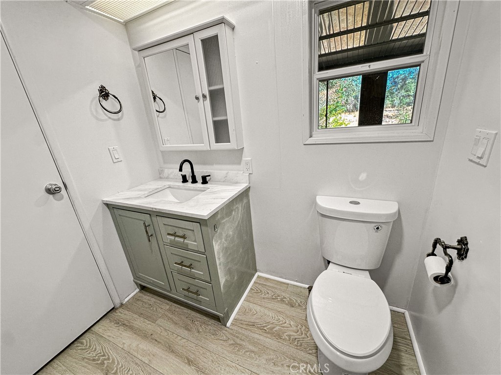 8 Firloop Property Photo 15