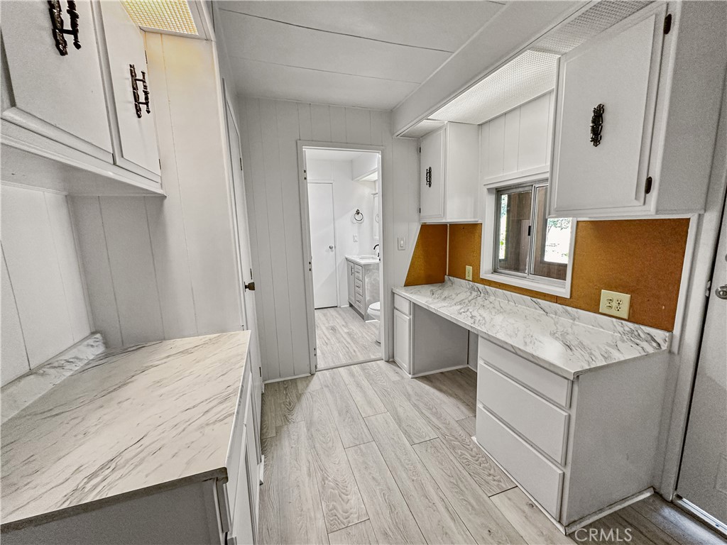 8 Firloop Property Photo 18