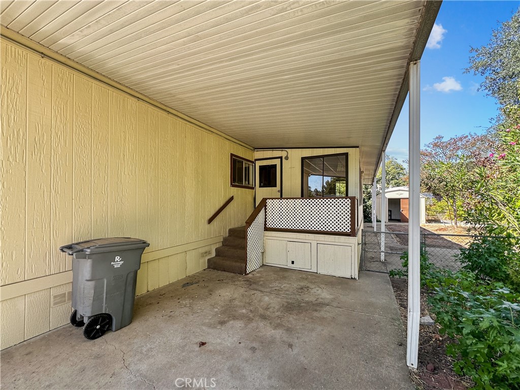 8 Firloop Property Photo 20