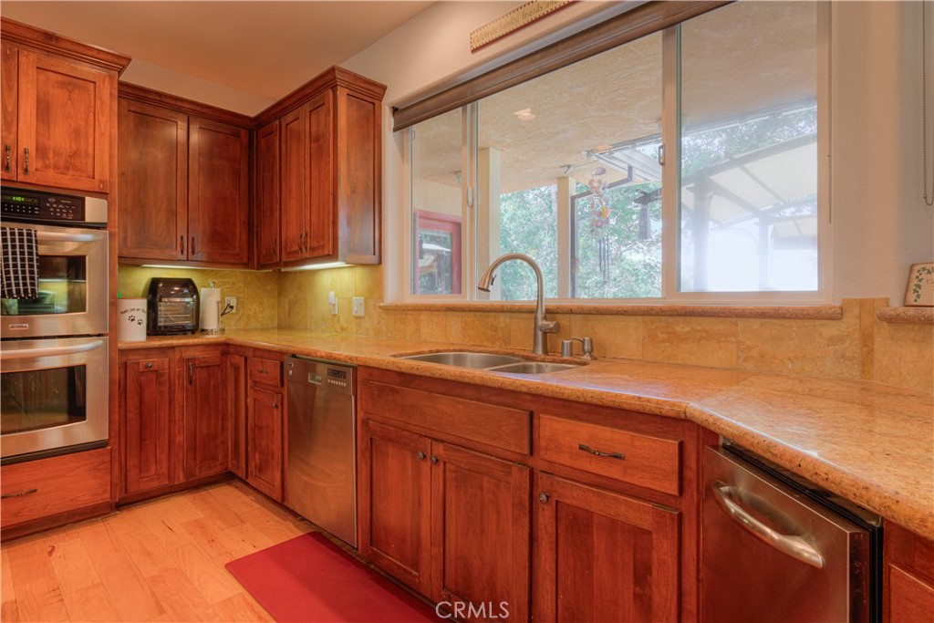 260 Orange Avenue Property Photo 12