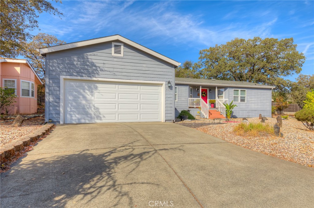 437 Summerwood Parkway Property Photo 1