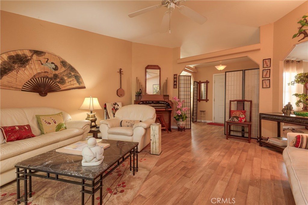 437 Summerwood Parkway Property Photo 7