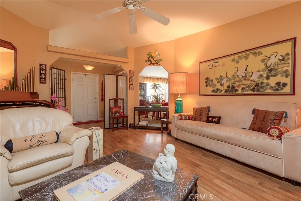 437 Summerwood Parkway Property Photo 8