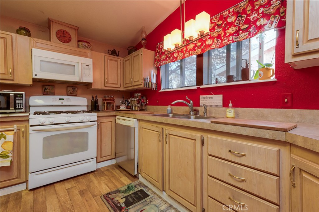 437 Summerwood Parkway Property Photo 14