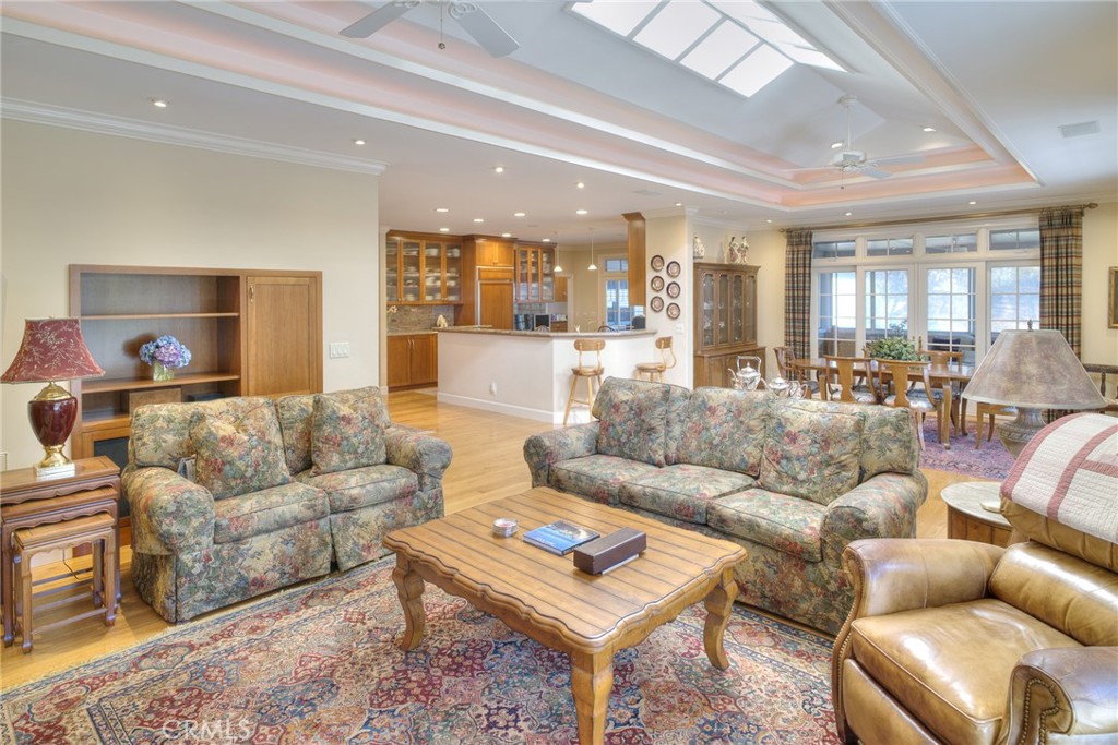 415 Hurleton Road Property Photo 4