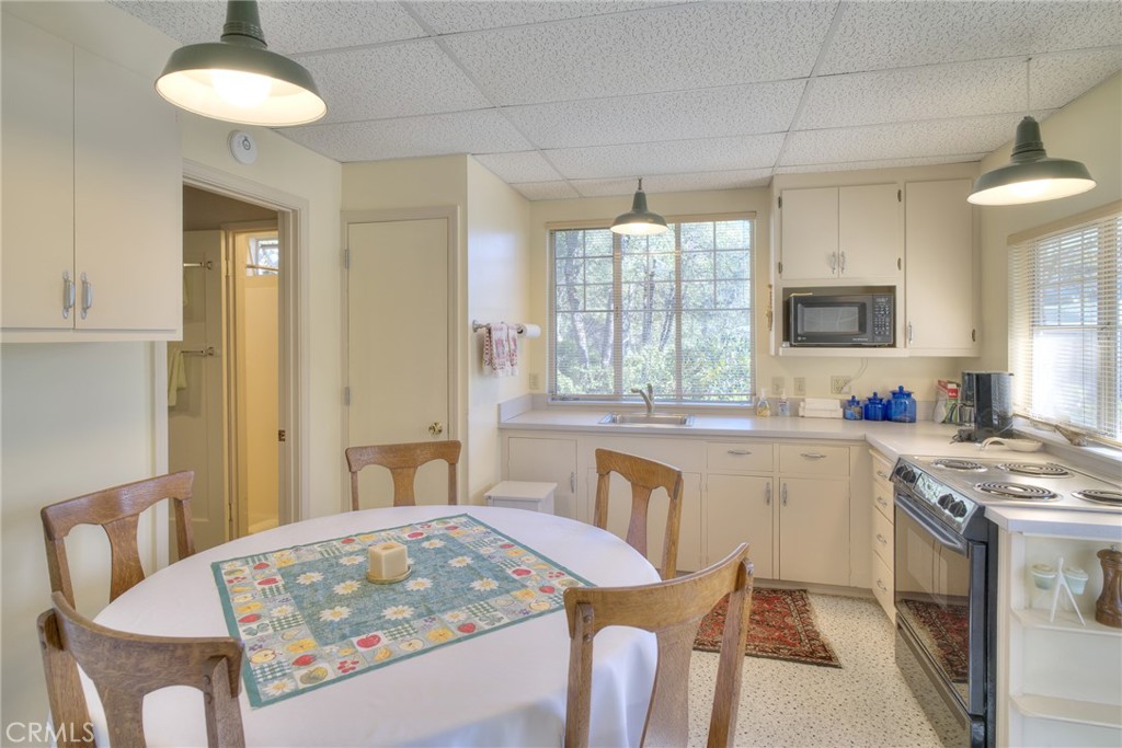 415 Hurleton Road Property Photo 52