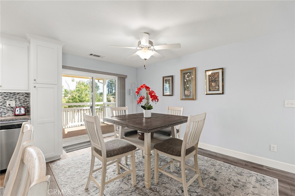 5548 Kemlyn Lane Property Photo 16