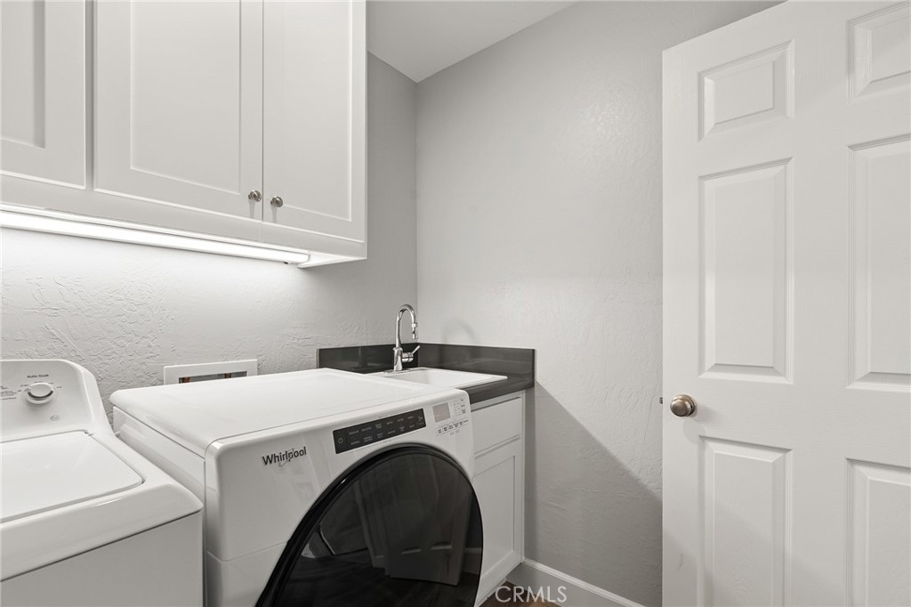 5548 Kemlyn Lane Property Photo 28