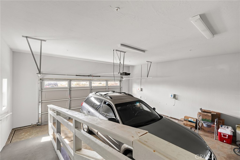 5548 Kemlyn Lane Property Photo 30