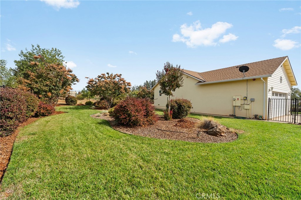 5548 Kemlyn Lane Property Photo 35
