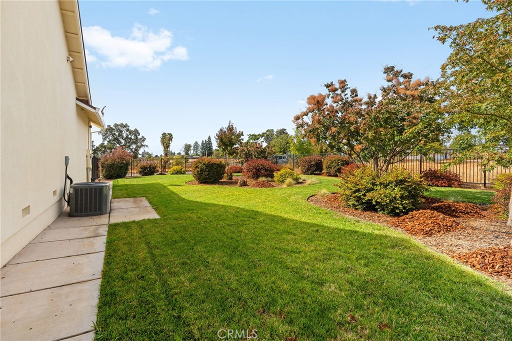 5548 Kemlyn Lane Property Photo 38