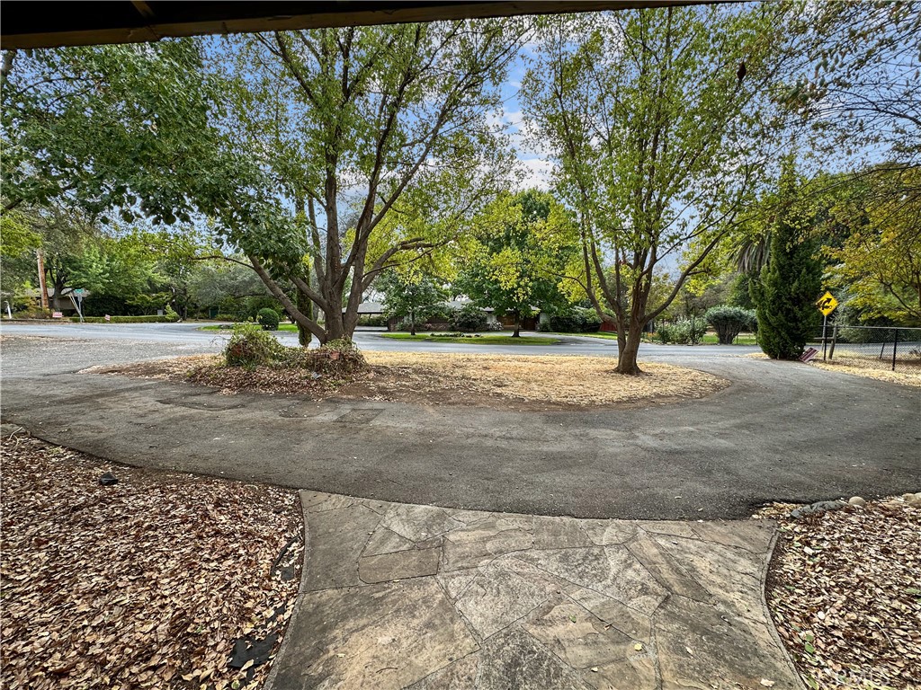 48 Pine Oaks Road Property Photo 4