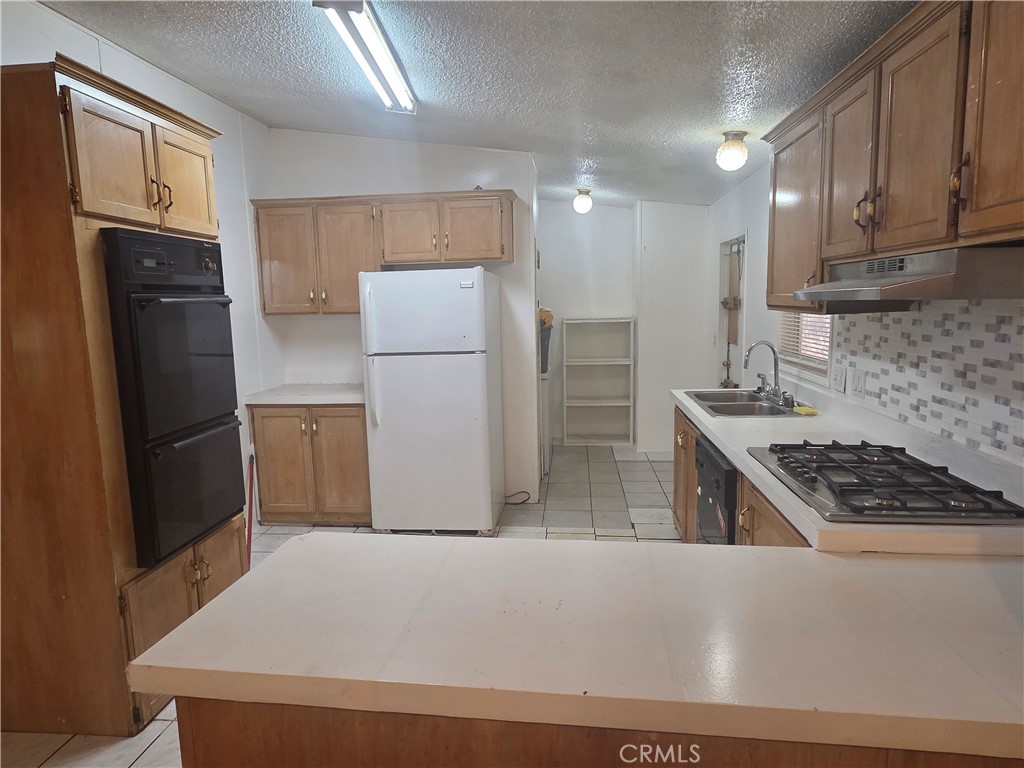 11605 Miller Peak Road Property Photo 7