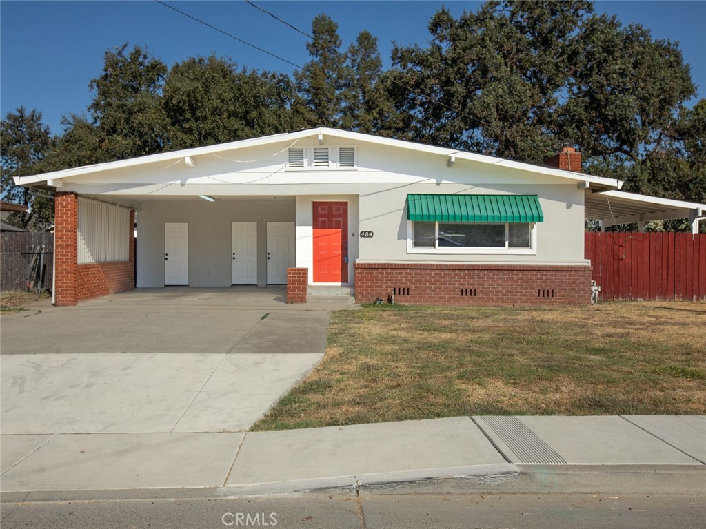 484 E Street Property Photo 1