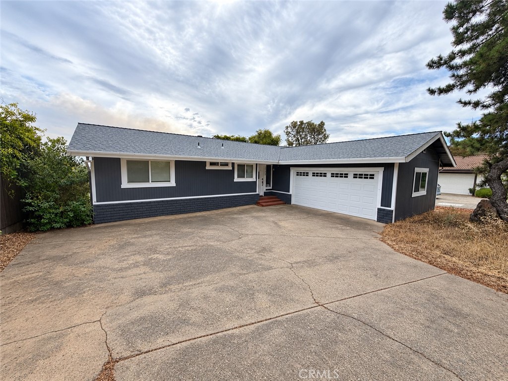 5318 Treasure Hill Property Photo 1