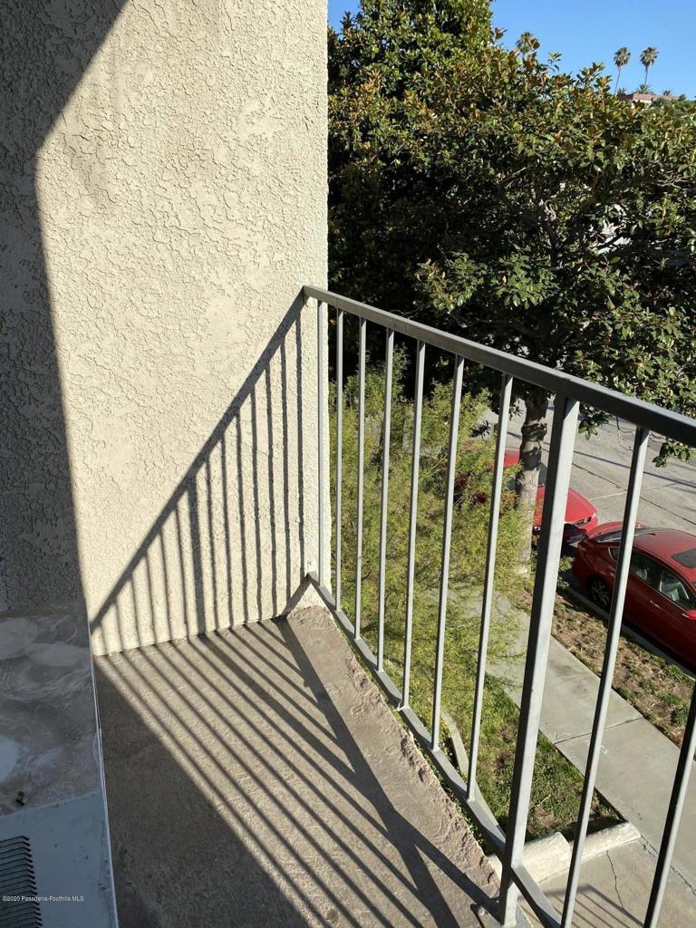 4225 Del Mar Avenue 201 Property Photo 5