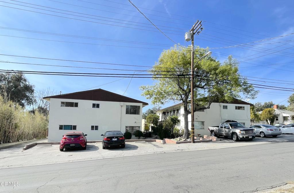 10039 Haines Canyon Avenue Property Photo 2