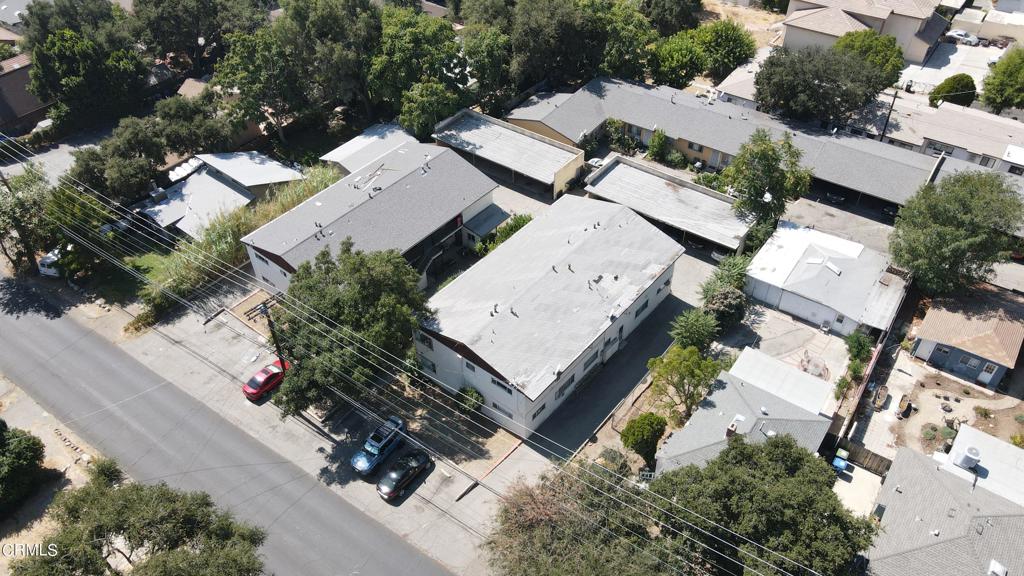 10039 Haines Canyon Avenue Property Photo 4