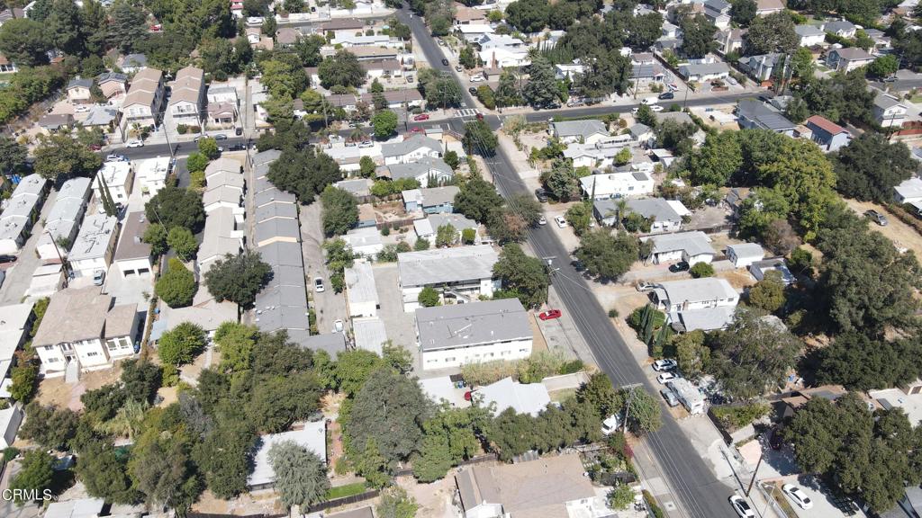10039 Haines Canyon Avenue Property Photo 8