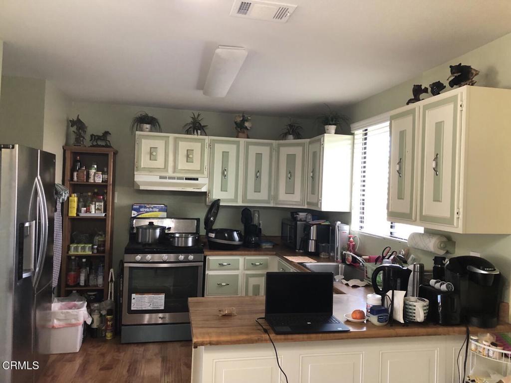 34738 Old Woman Springs Road Property Photo 2