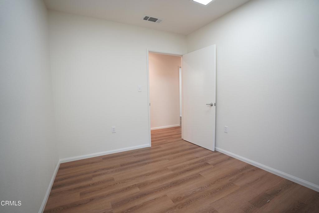 731 W Emerson Avenue Property Photo 17