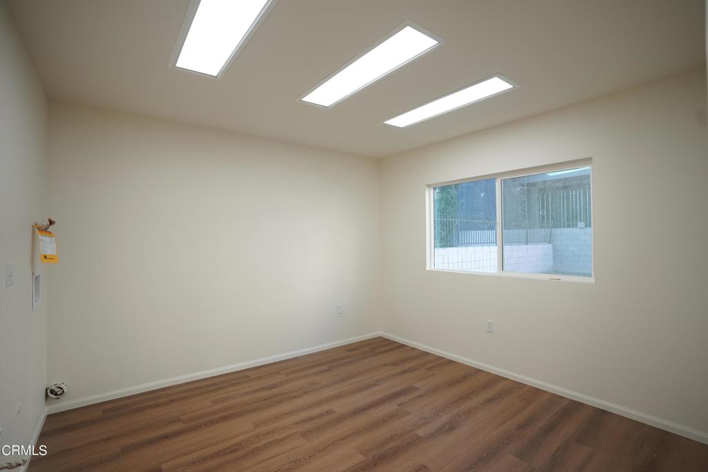 731 W Emerson Avenue Property Photo 18