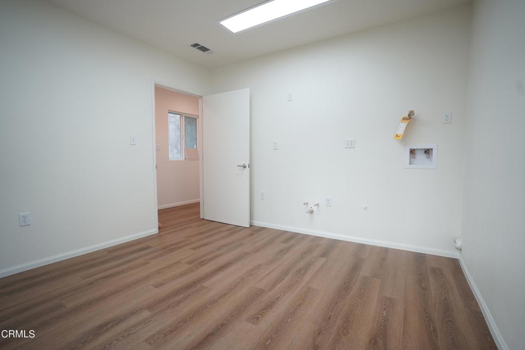 731 W Emerson Avenue Property Photo 19