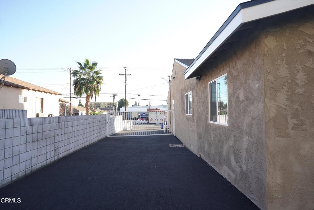 731 W Emerson Avenue Property Photo 22