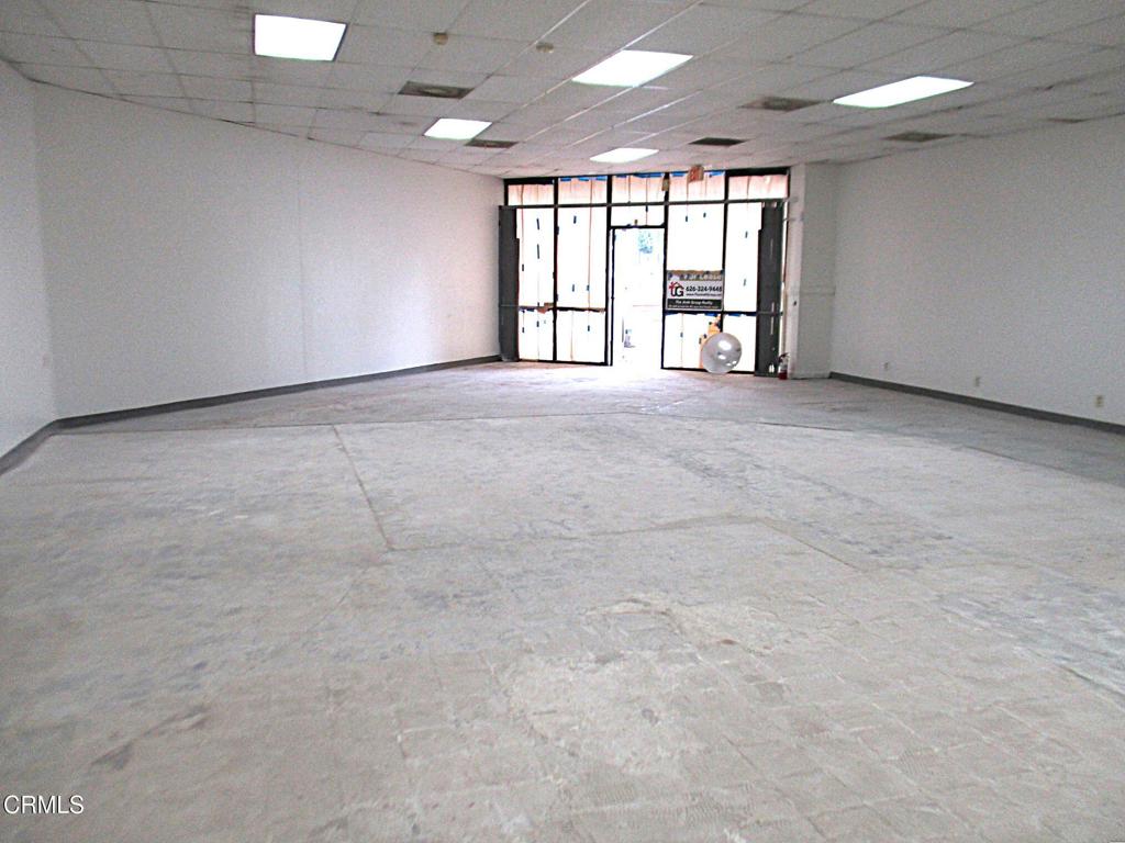 10901 Crenshaw Boulevard C Property Photo 3
