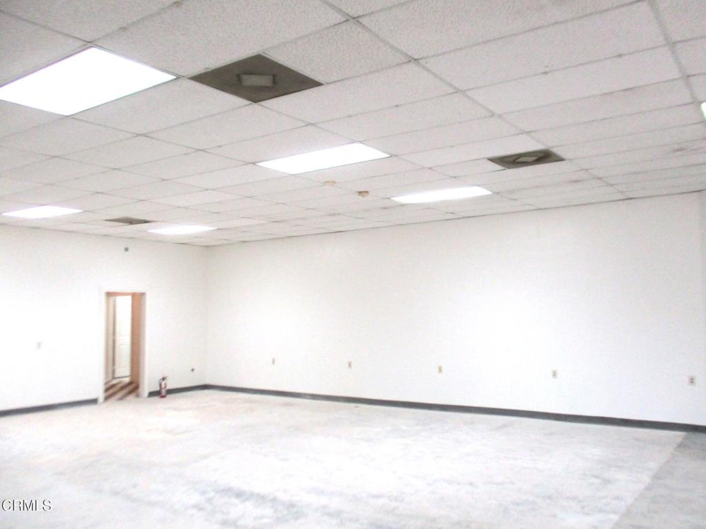 10901 Crenshaw Boulevard C Property Photo 8