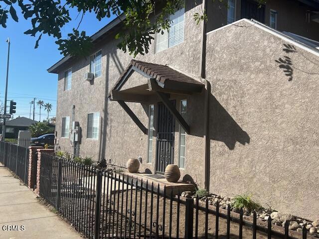 300 N San Gabriel Avenue Property Photo